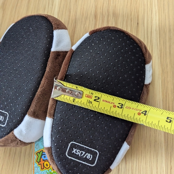 ✨HOST PICK✨NWT Kids Football Plush Mooshy Slippers (Various Sizes Available) - Picture 7 of 14